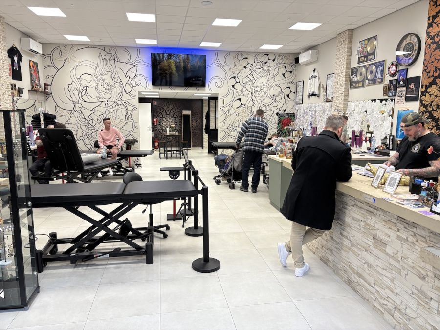 Prikkers Tattoo Club in Winkelcentrum Dukenburg nog steeds goed bezocht ...